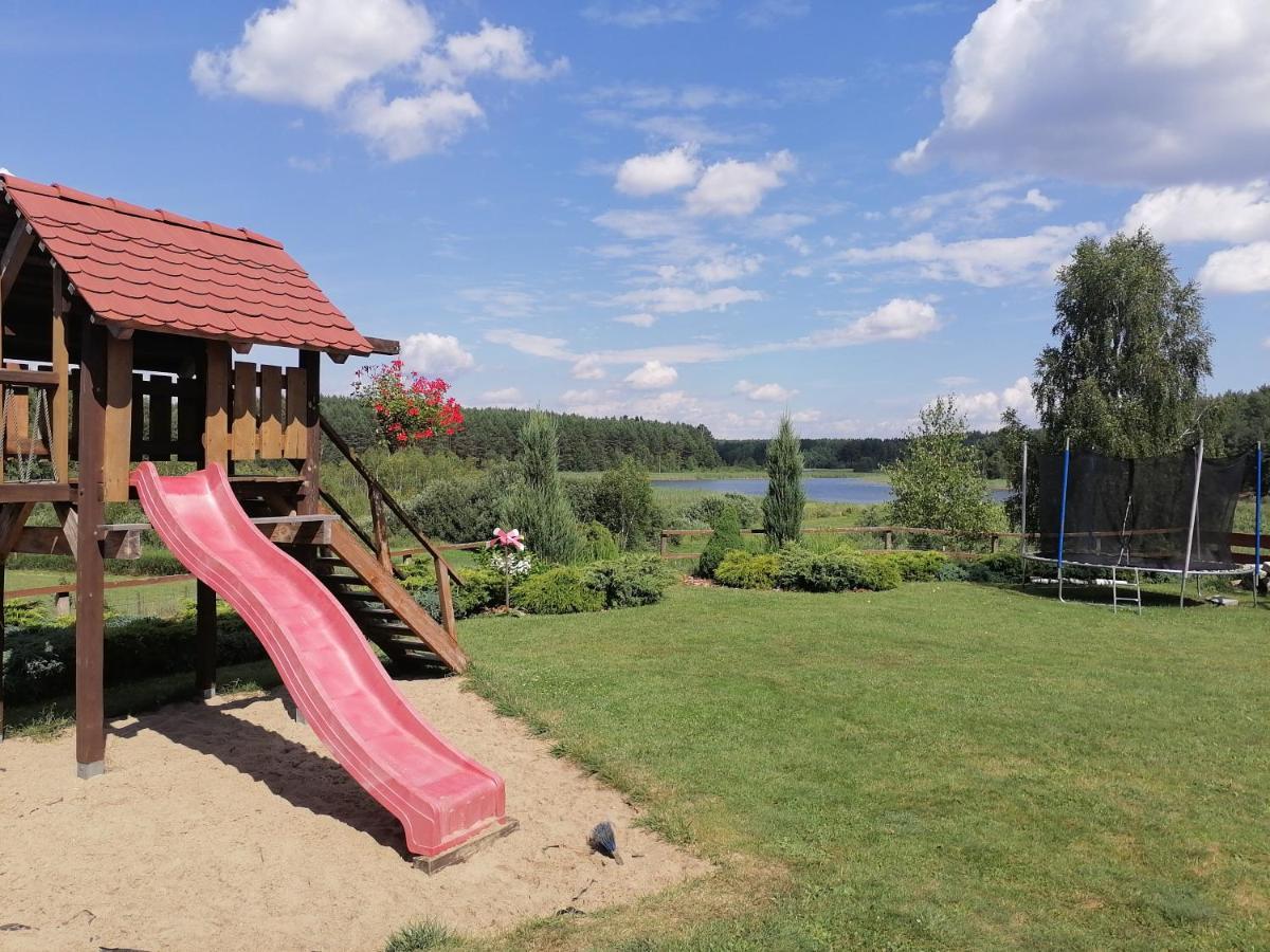 Domek Czerwony Kapturek Villa Plocice Exterior photo